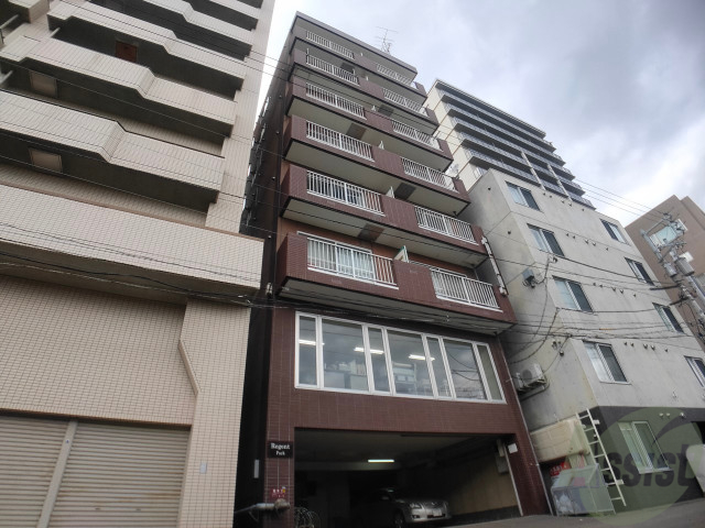 建物外観　札幌市中央区南１１条西「リージェントパーク」