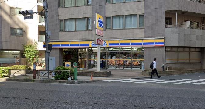 コンビニ　ミニストップ（コンビニ）まで220m