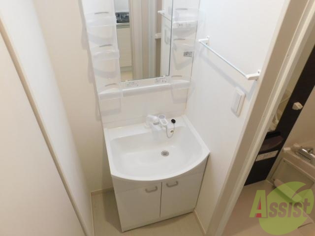 洗面設備　独立洗面台です。