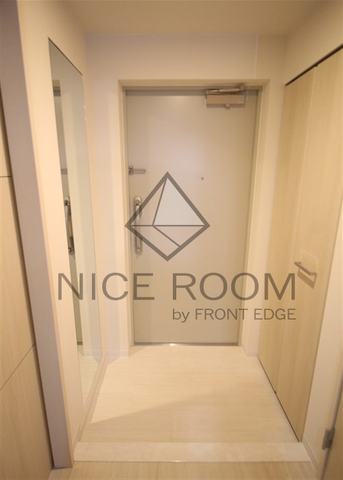 玄関　ルアナ北梅田　玄関