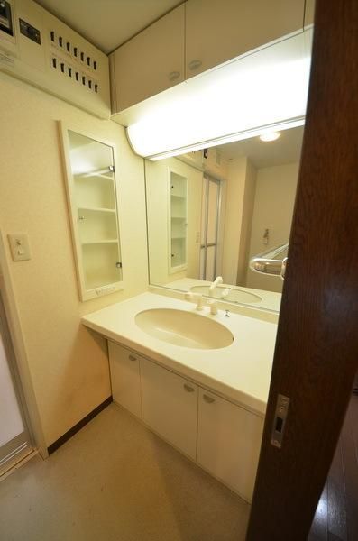 洗面設備　室内・室内設備