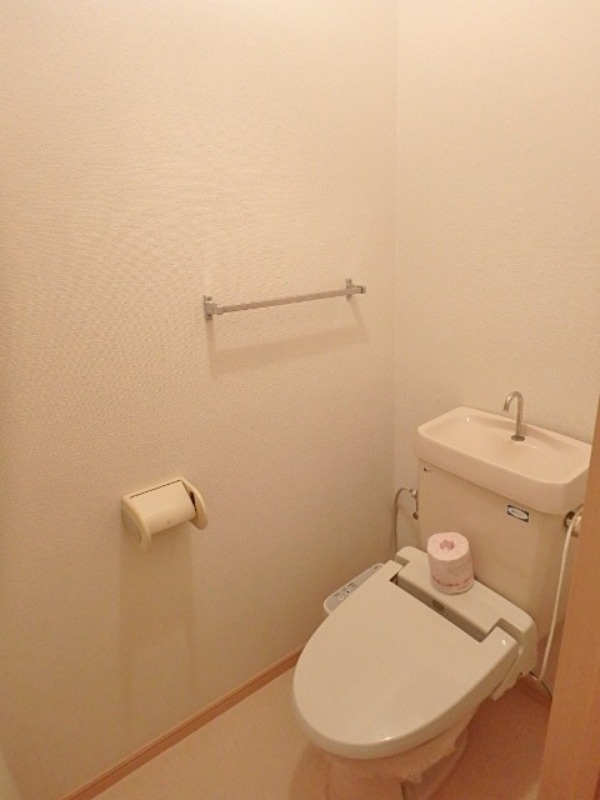 トイレ　図面と現状に相違がある場合には現状を優先