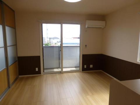 居室・リビング　リビング