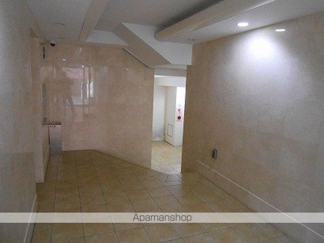 ロビー　ロビー