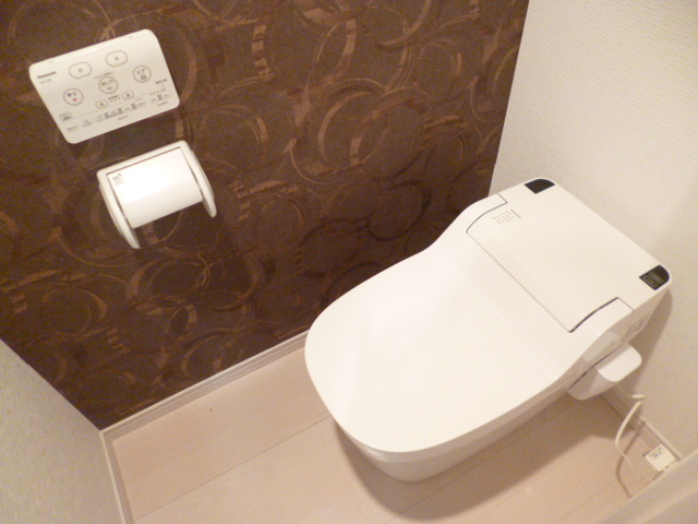 トイレ　トイレ