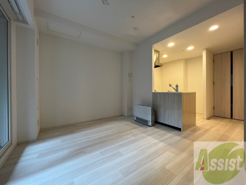 居室・リビング　広くてキレイなお部屋が広がっていて、充実した生活が送れそう。