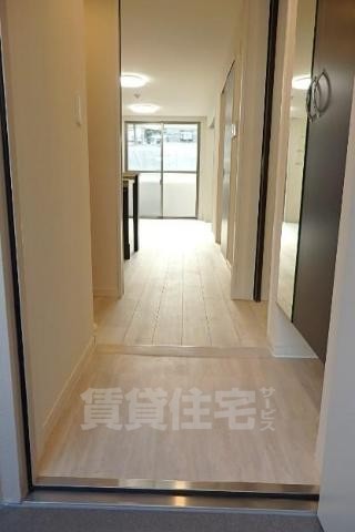 玄関　玄関（イメージ）