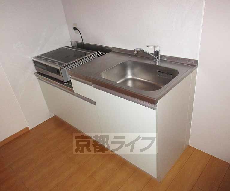 キッチン　スペースがあるので作業がしやすいです！