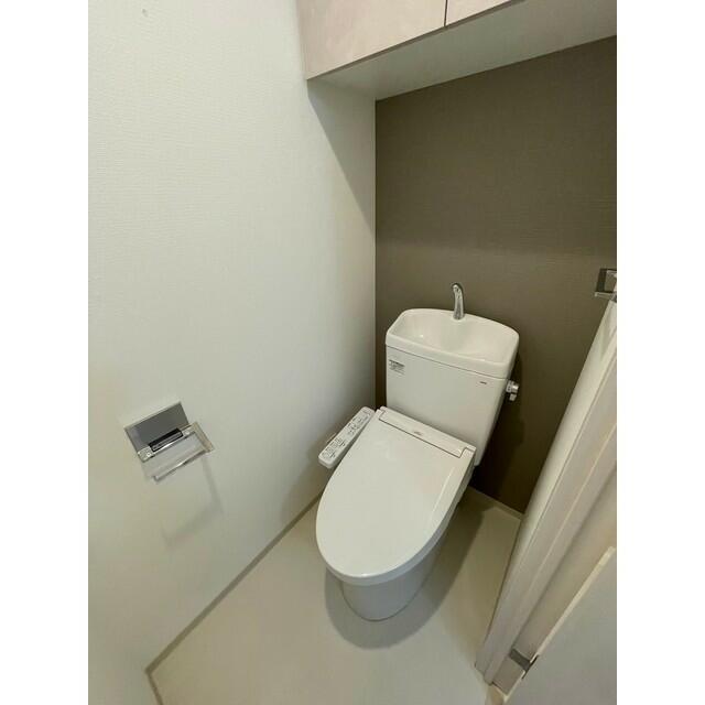 トイレ　※参考写真（同タイプ・別部屋）