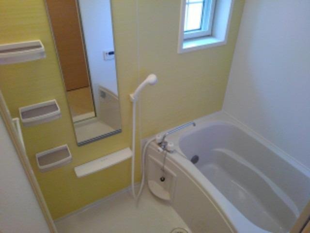 バス・シャワールーム　きれいなお風呂です