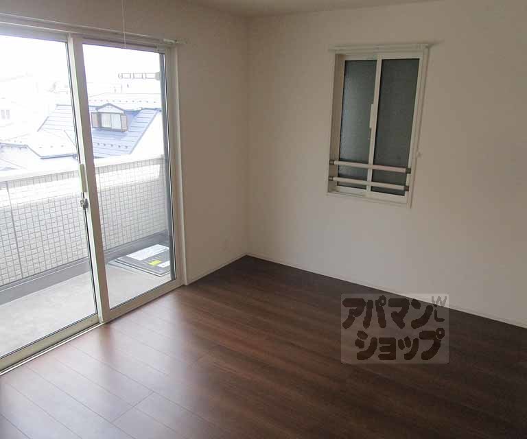 居室・リビング　３０１号室の写真です。