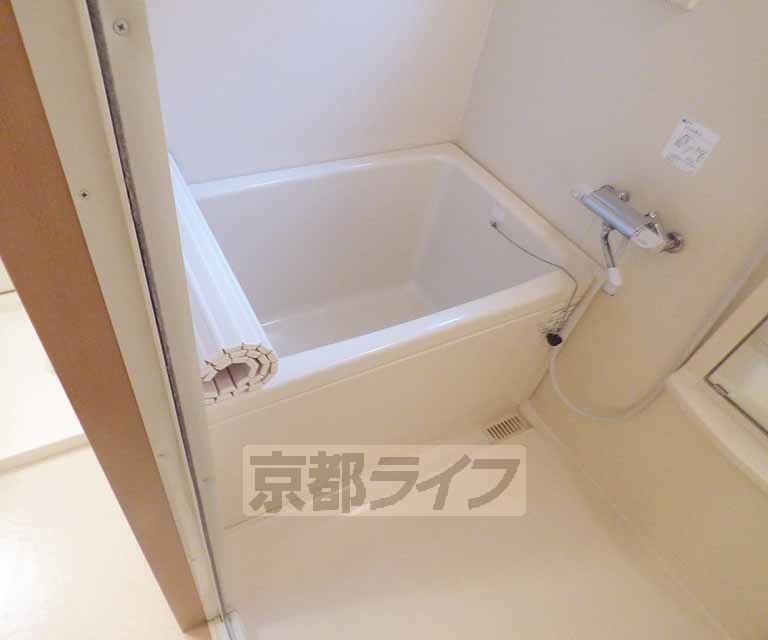 バス・シャワールーム　バスです。