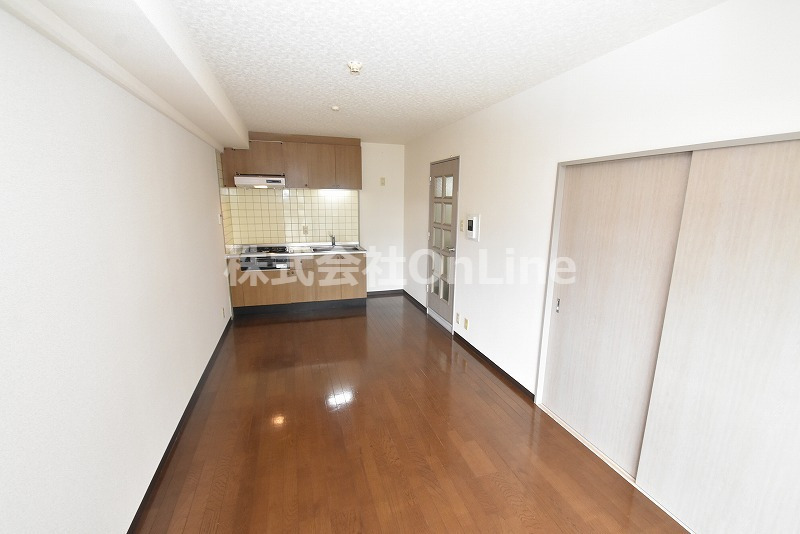 居室・リビング　居間です