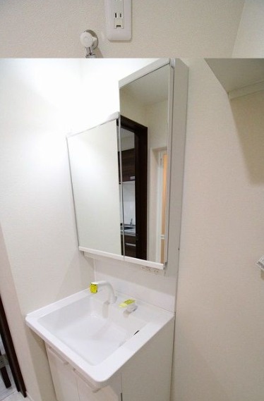 洗面設備　同型別物件イメージ