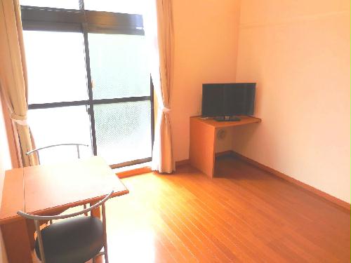 居室・リビング　家具家電付きでらくらく新生活が始められます。