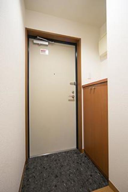 玄関　※写真は同タイプ住戸です。