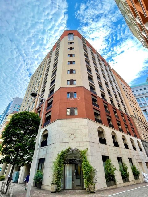 建物外観　内見予約受付中、お気軽にお問い合わせください。