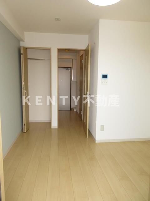 居室・リビング　居間です