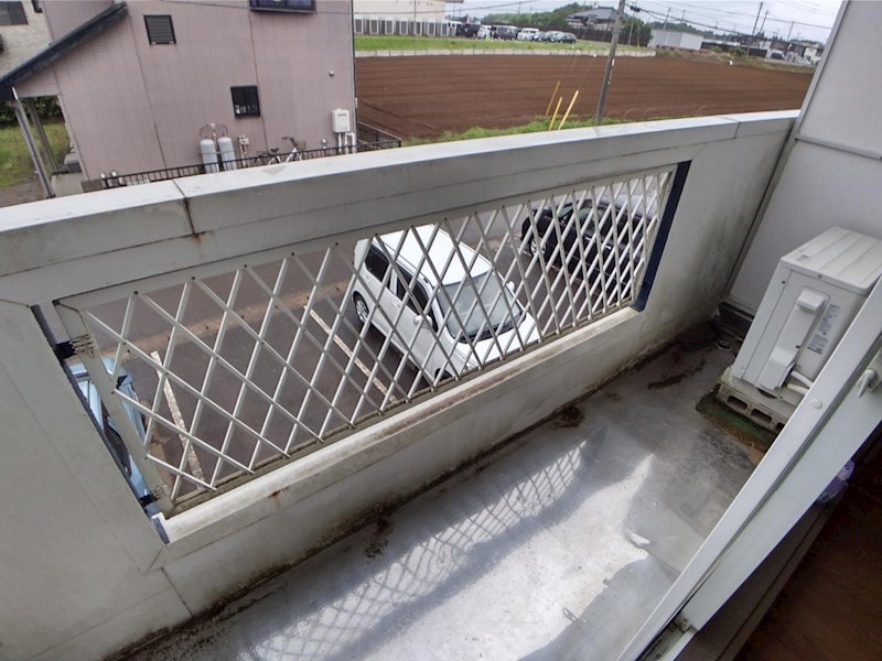 バルコニー　テラス