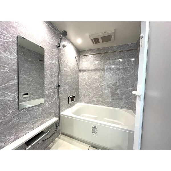 バス・シャワールーム　バス(イメージ）