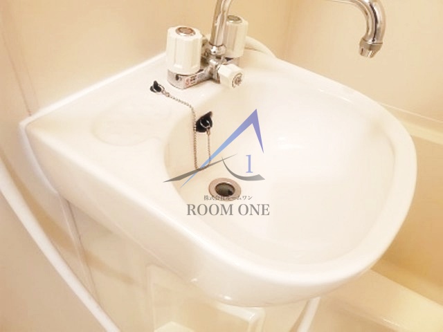 洗面設備　洗面台です。