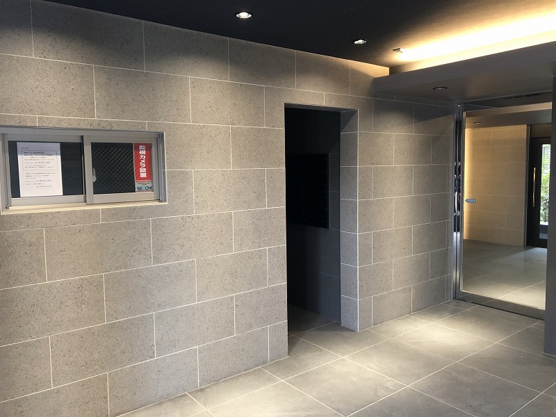 エントランス　毎日通るエントランスはこのようになっています