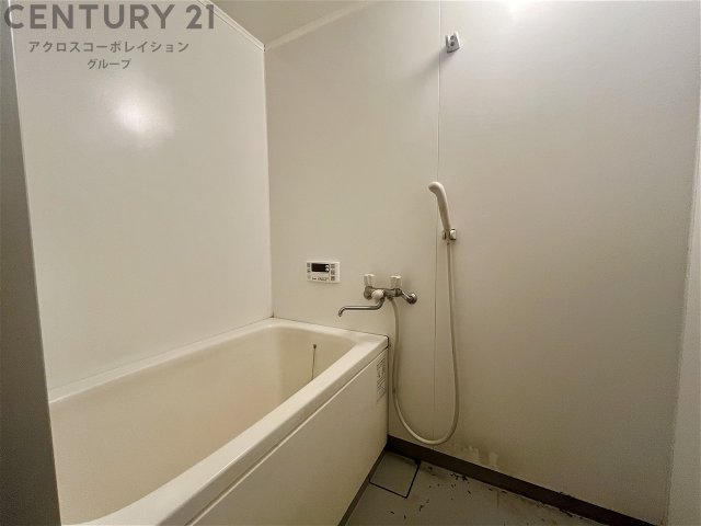 バス・シャワールーム　バストイレ別でおすすめです！