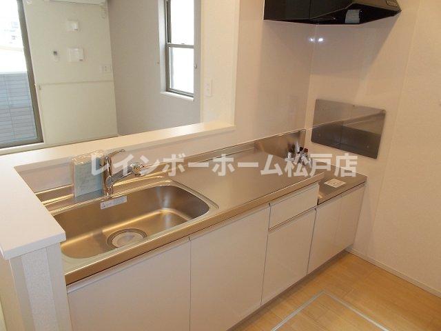 キッチン　キッチンでお料理をお楽しみください