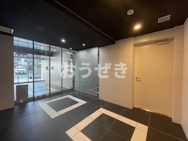 ロビー　エントランス