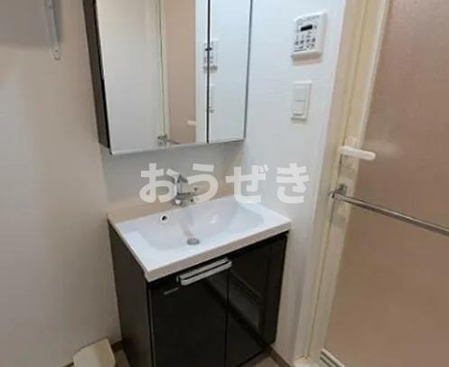 洗面設備　※同仕様参考写真