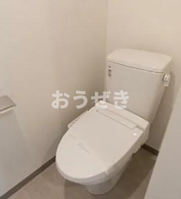 トイレ　※同仕様参考写真