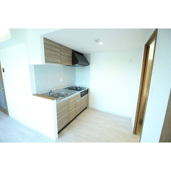 キッチン　人気の独立システムキッチンタイプです！