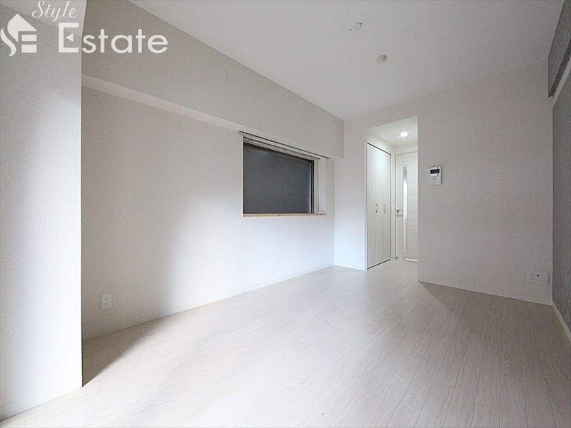 居室・リビング　内装