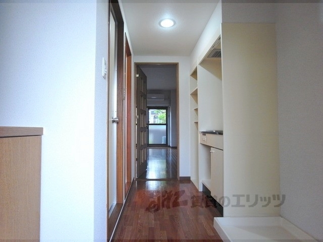 その他部屋・スペース　廊下