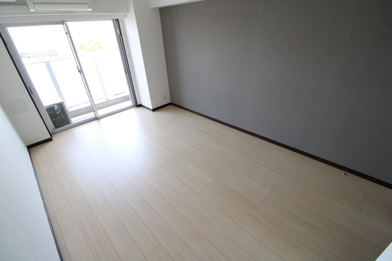 居室・リビング　※同物件、別部屋になります。