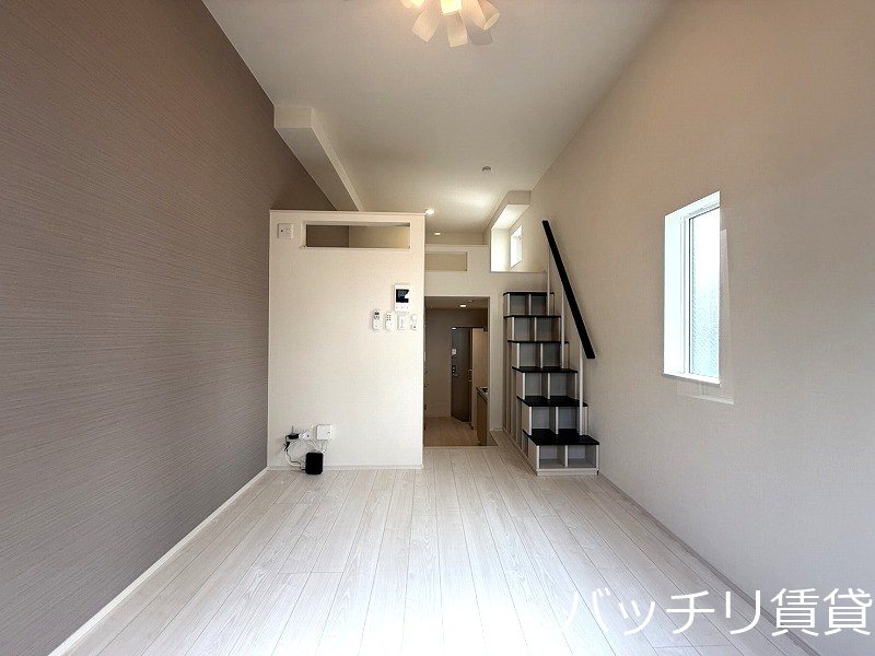 居室・リビング　※家電・家具はイメージです。家具家電付きではございません。