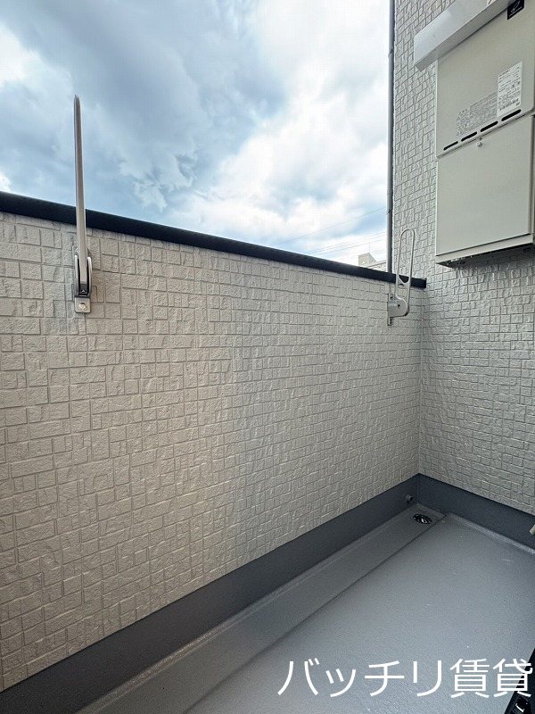 バルコニー　建築中の為　同型タイプ現状優先