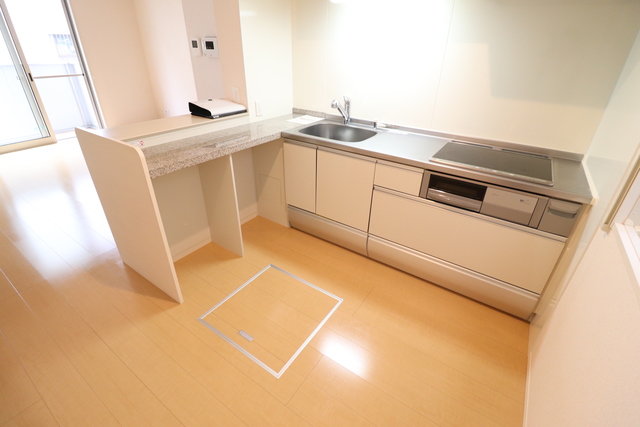 キッチン　システムキッチン