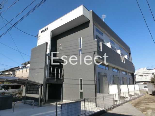 建物外観　２０１４年１月築のアパートです。