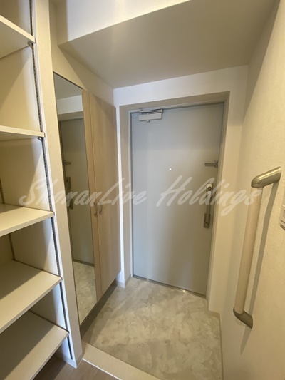 玄関　収納充実の玄関♪