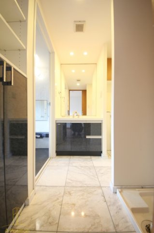 洗面設備　リーガル梅田EAST