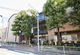 役所　麻布地区総合支所（役所）まで173m