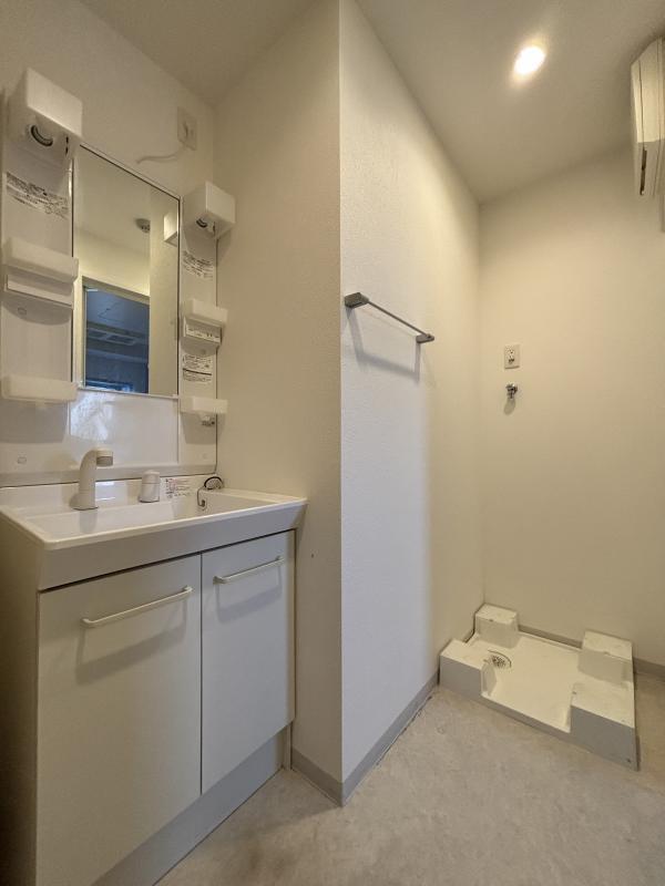 洗面設備　別部屋の写真です