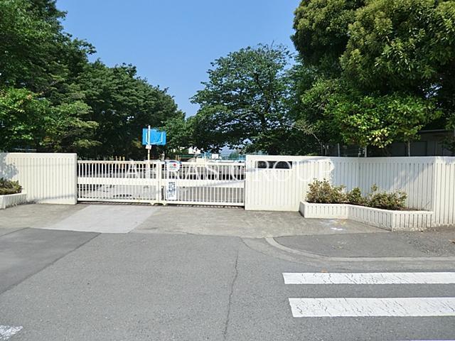 小学校　府中市立小柳小学校（小学校）まで357m