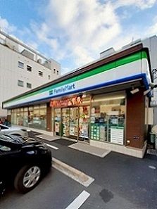 コンビニ　ファミリーマート東五軒町店（コンビニ）まで78m