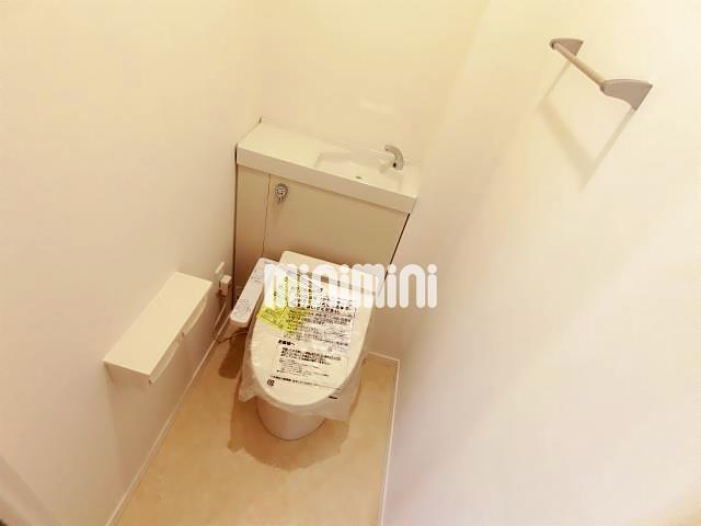 トイレ　温水洗浄便座のトイレ