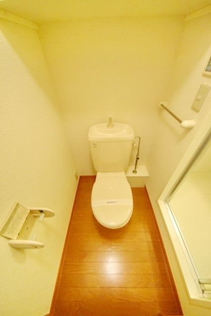 トイレ　★清潔感のあるトイレです★