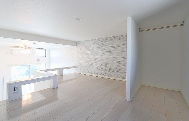 その他部屋・スペース　ロフト付きで広々と使えます。