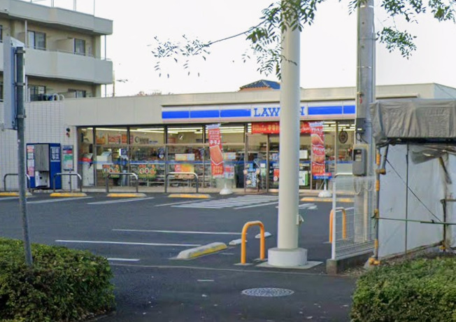 コンビニ　ローソン 武蔵野関前二丁目店（コンビニ）まで399m
