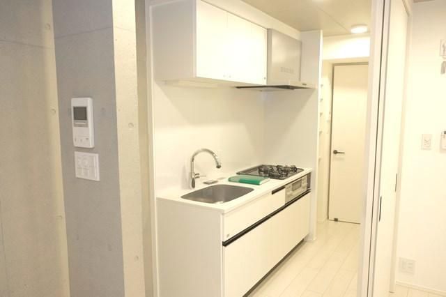 キッチン　同タイプ部屋　参考写真です